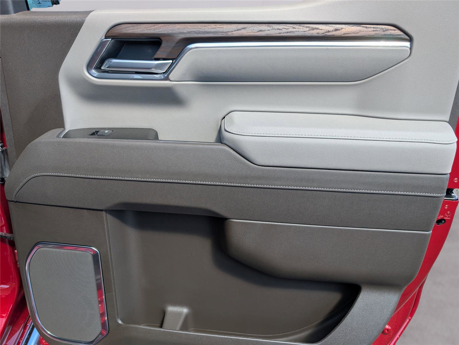 New 2026 GMC Sierra 1500 SLT w/ SLT Premium Plus Package image 23