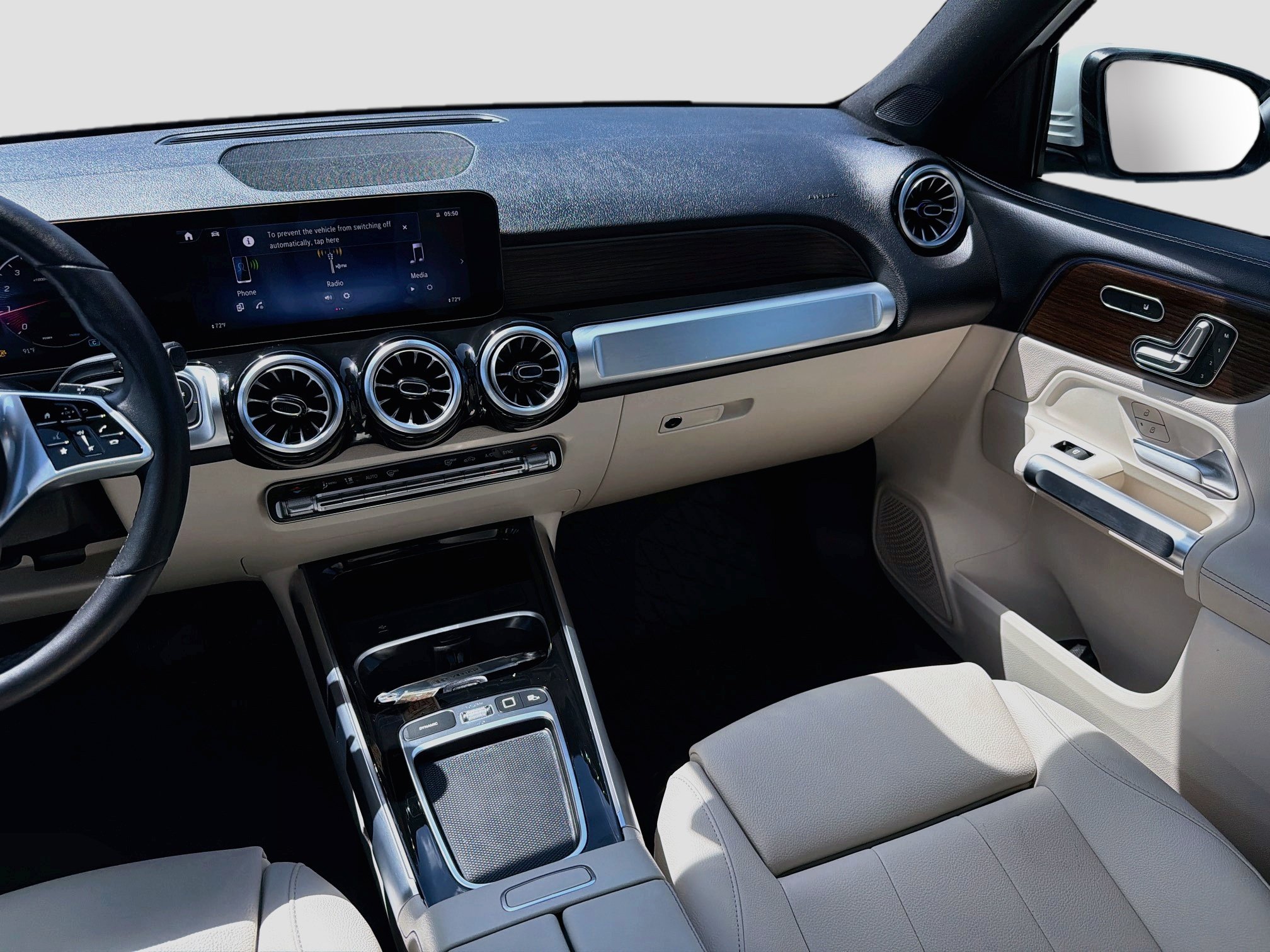 Used 2025 Mercedes-Benz GLB 250 image 23