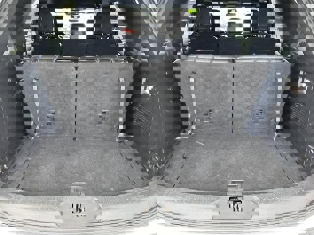 Used 2022 Ford Explorer ST w/ ST Street Pack image 5