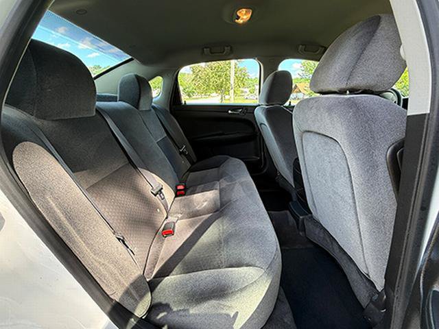 Used 2015 Chevrolet Impala Limited LS FWD image 14