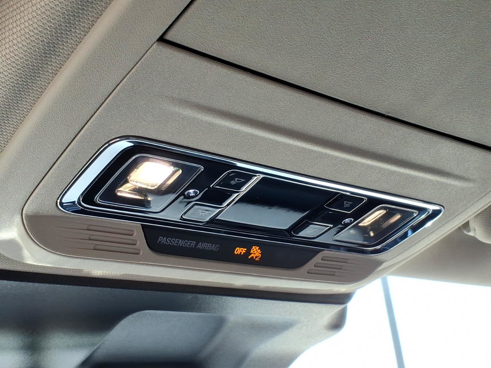 Used 2025 Lincoln Corsair AWD w/ Equipment Group 101A image 22