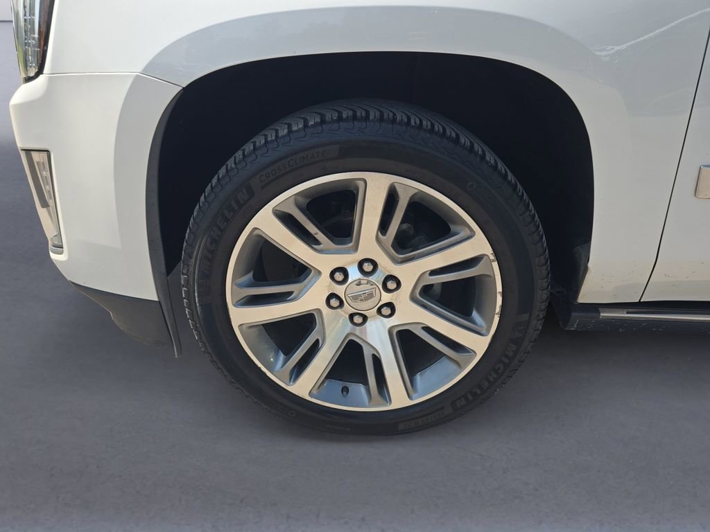 Used 2016 Cadillac Escalade Premium RWD image 9
