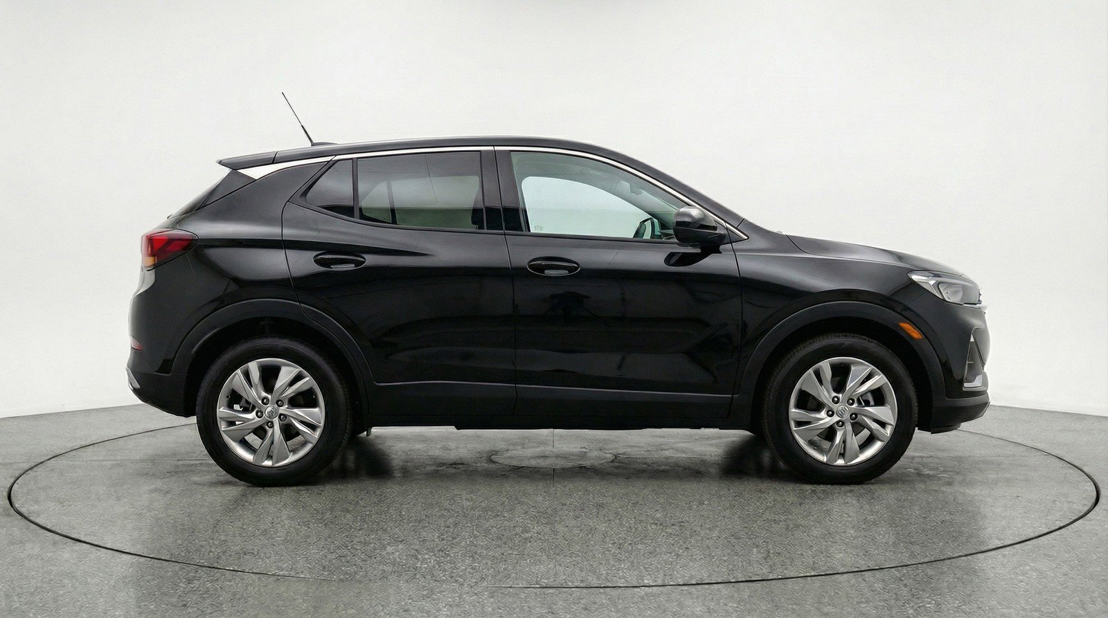 Used 2025 Buick Encore GX Preferred FWD image 11