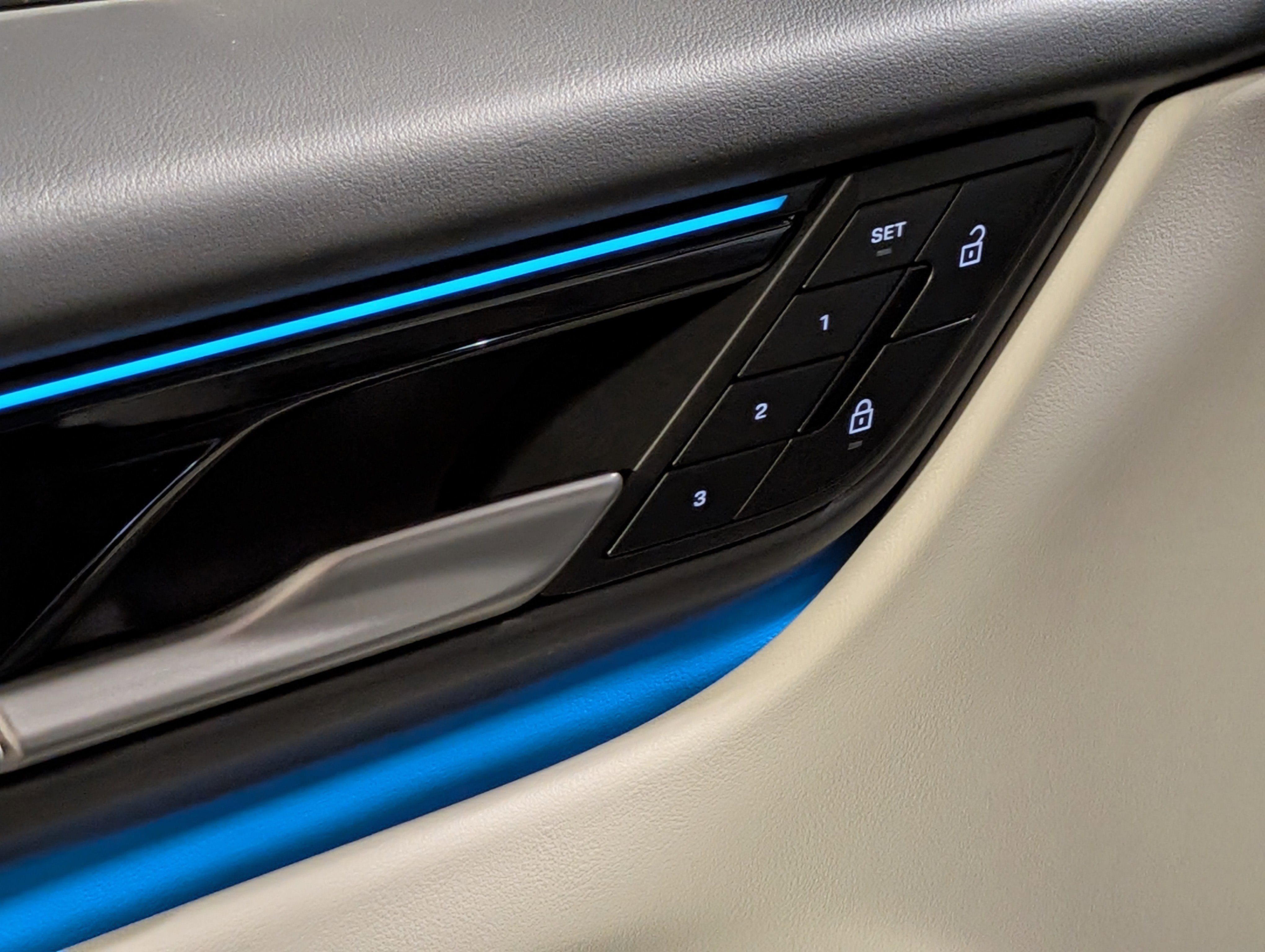 New 2026 Porsche Macan 4S Electric image 19