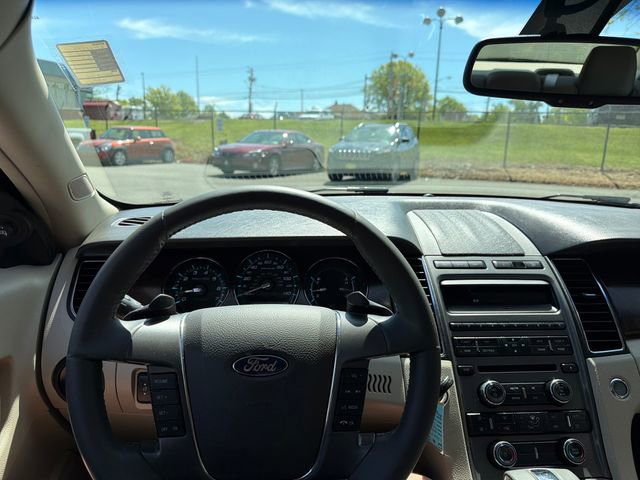 Used 2011 Ford Taurus SEL w/ 201A Rapid Spec Order Code FWD image 14
