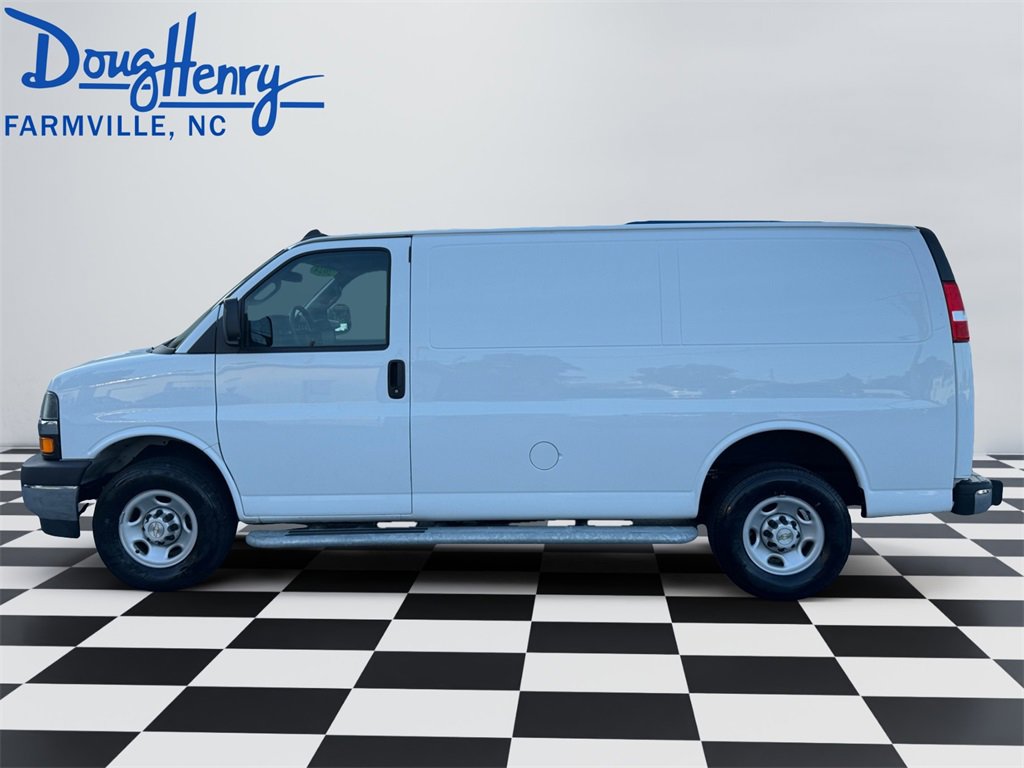 Used 2024 Chevrolet Express 2500 w/ Driver Convenience Package image 2