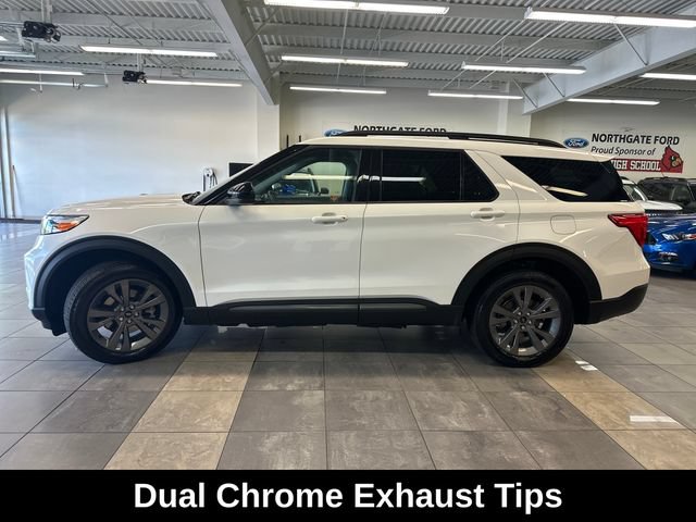 Used 2023 Ford Explorer XLT w/ Equipment Group 202A AWD/4WD image 17