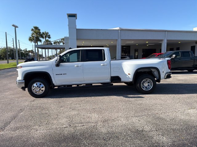 New 2026 Chevrolet Silverado 3500 LT w/ All Star Edition AWD/4WD image 5