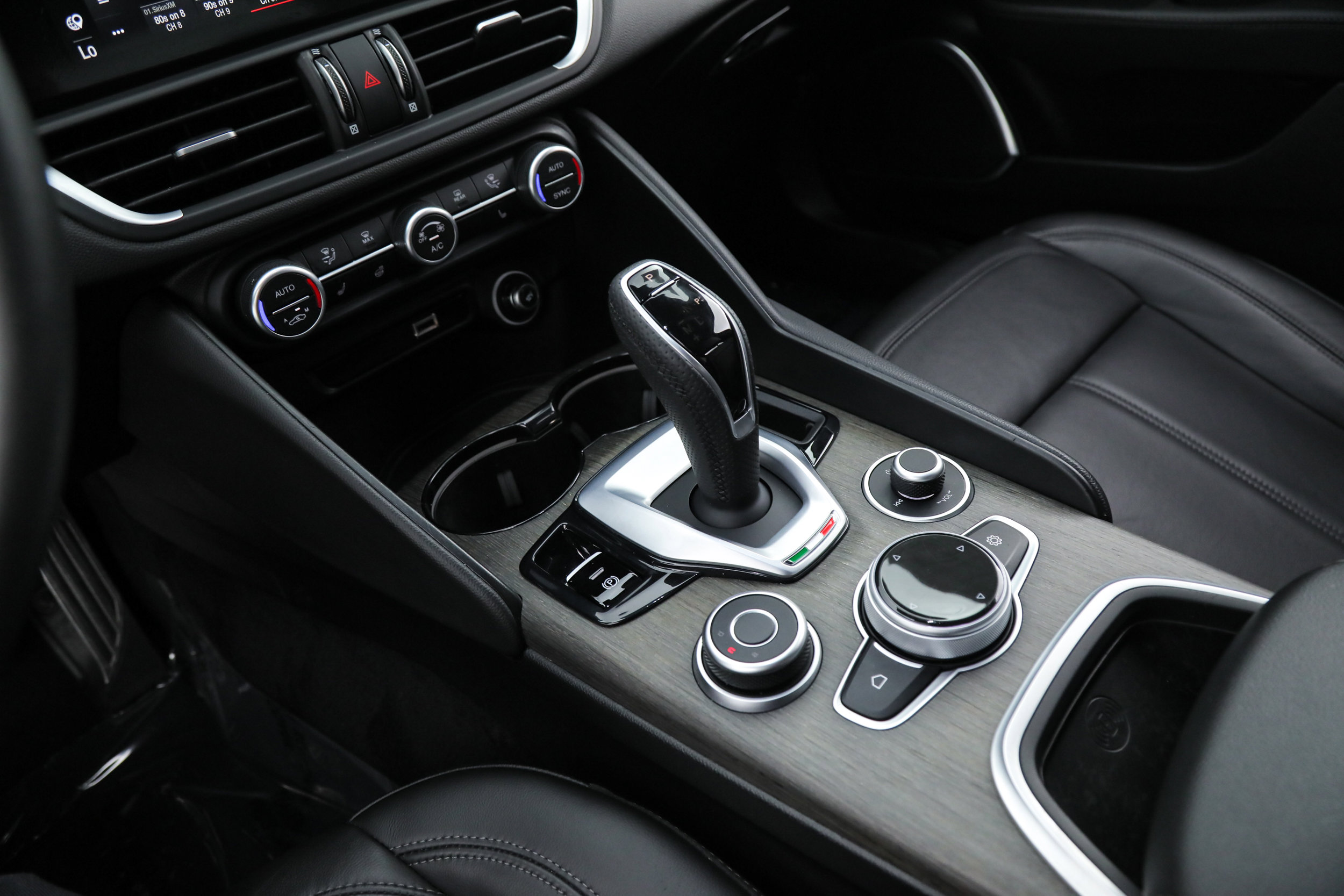 Used 2023 Alfa Romeo Giulia Ti w/ Active Assist Plus Package image 19