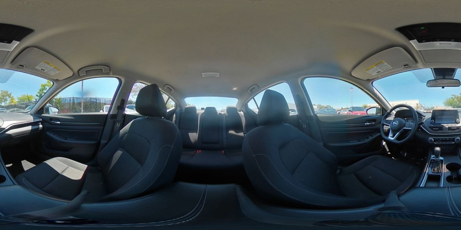 Used 2025 Nissan Altima 2.5 SV FWD image 37