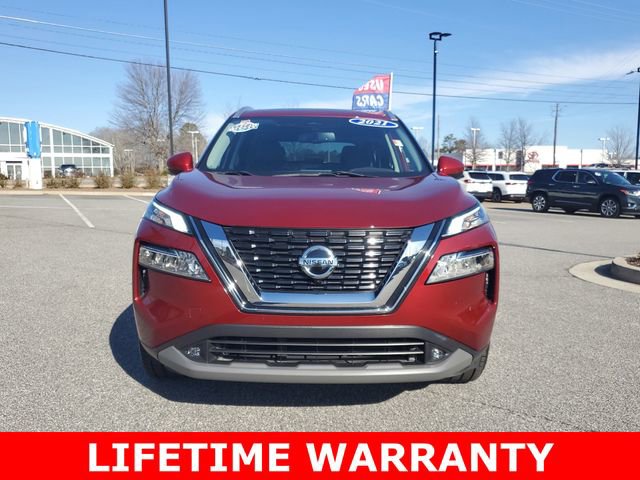 Used 2021 Nissan Rogue SL image 2