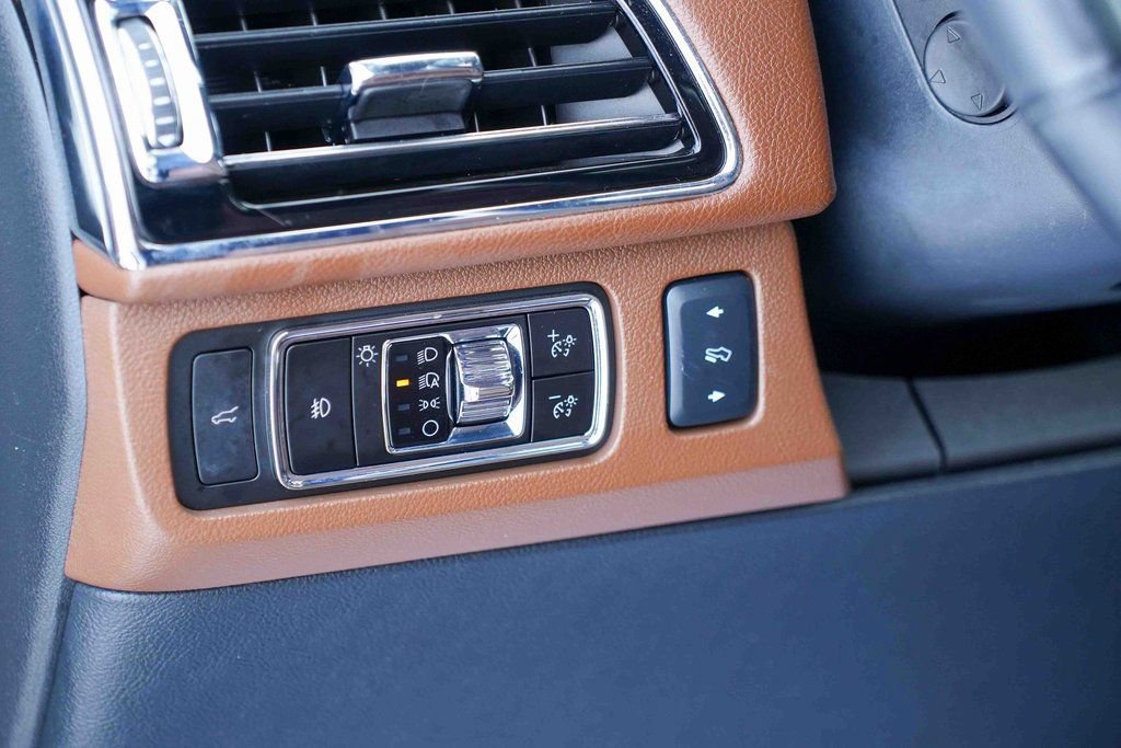 Used 2024 Lincoln Navigator Reserve image 31