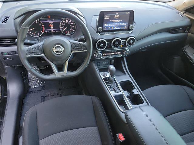 Used 2025 Nissan Sentra SV w/ All-Weather Package image 9