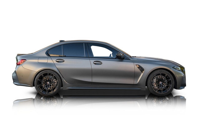 Used 2022 BMW M3 Competition w/ M Carbon Exterior Package AWD/4WD image 2