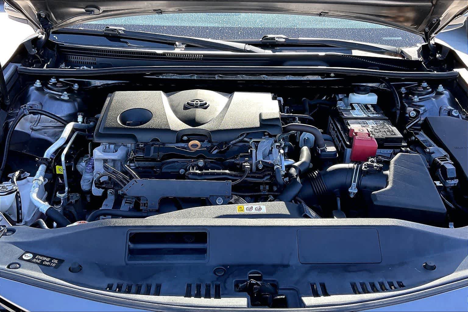 Used 2020 Toyota Camry LE FWD image 9