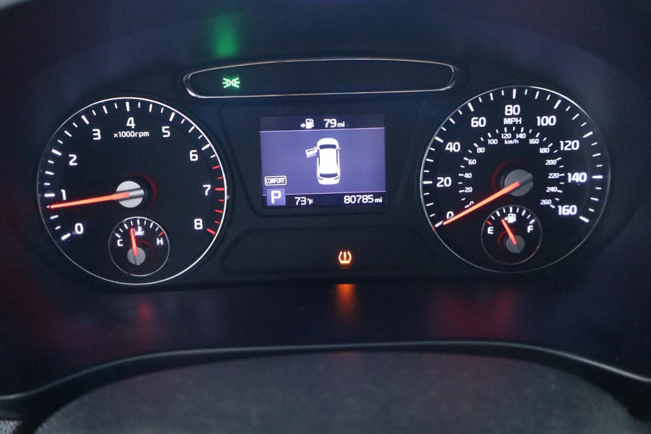 Used 2020 Kia Sorento LX image 18