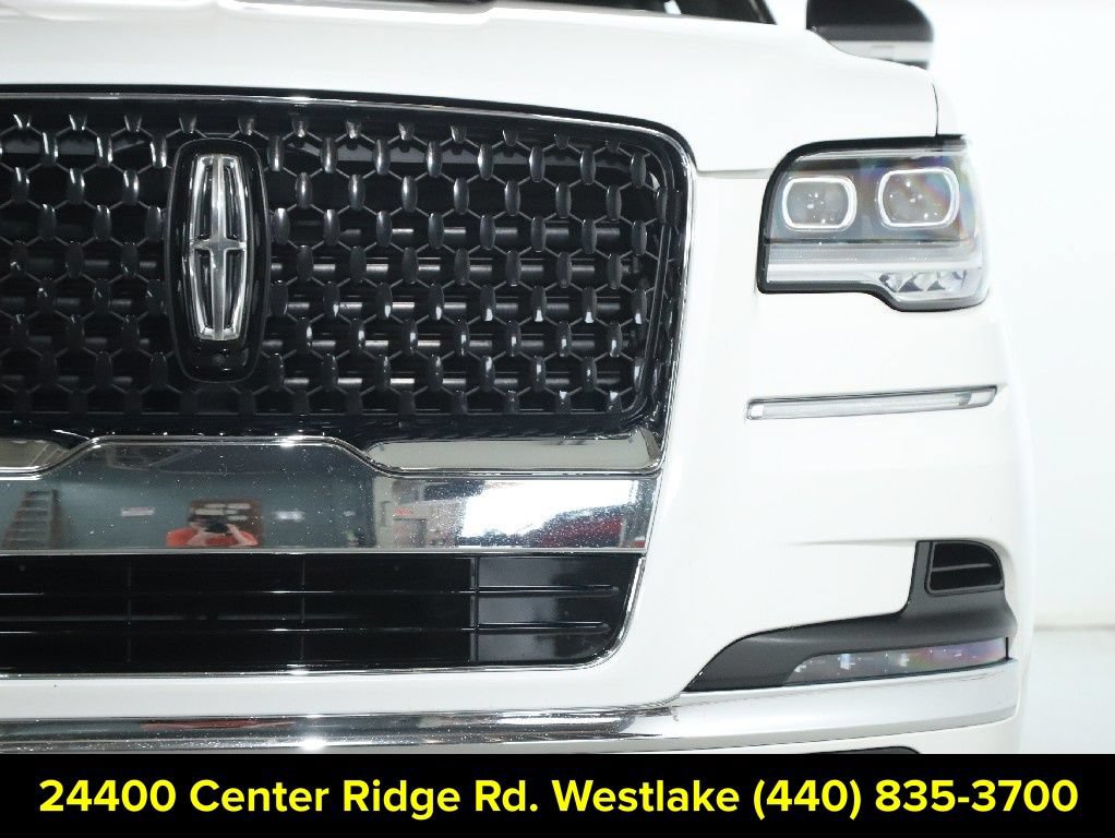 Certified 2023 Lincoln Navigator Black Label AWD/4WD image 8