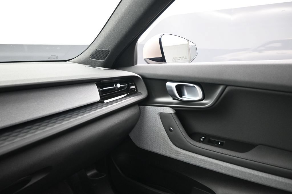 Used 2023 Polestar Polestar 2 w/ Pilot Pack AWD/4WD image 14