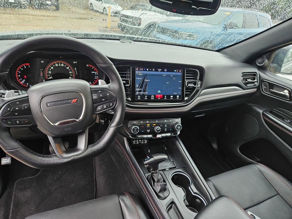 Used 2025 Dodge Durango GT AWD/4WD image 16