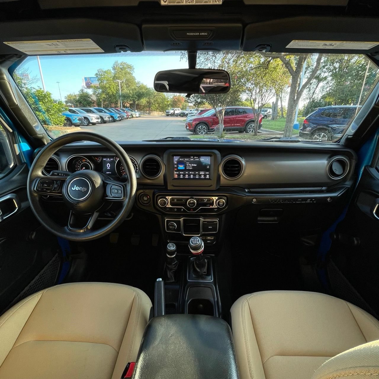 Used 2023 Jeep Wrangler Sport AWD/4WD image 10