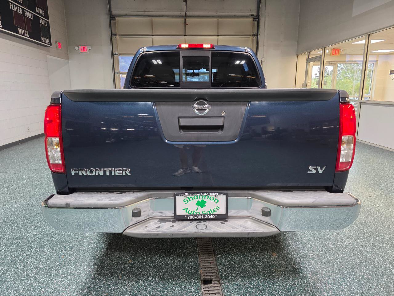 Used 2015 Nissan Frontier SV RWD image 8