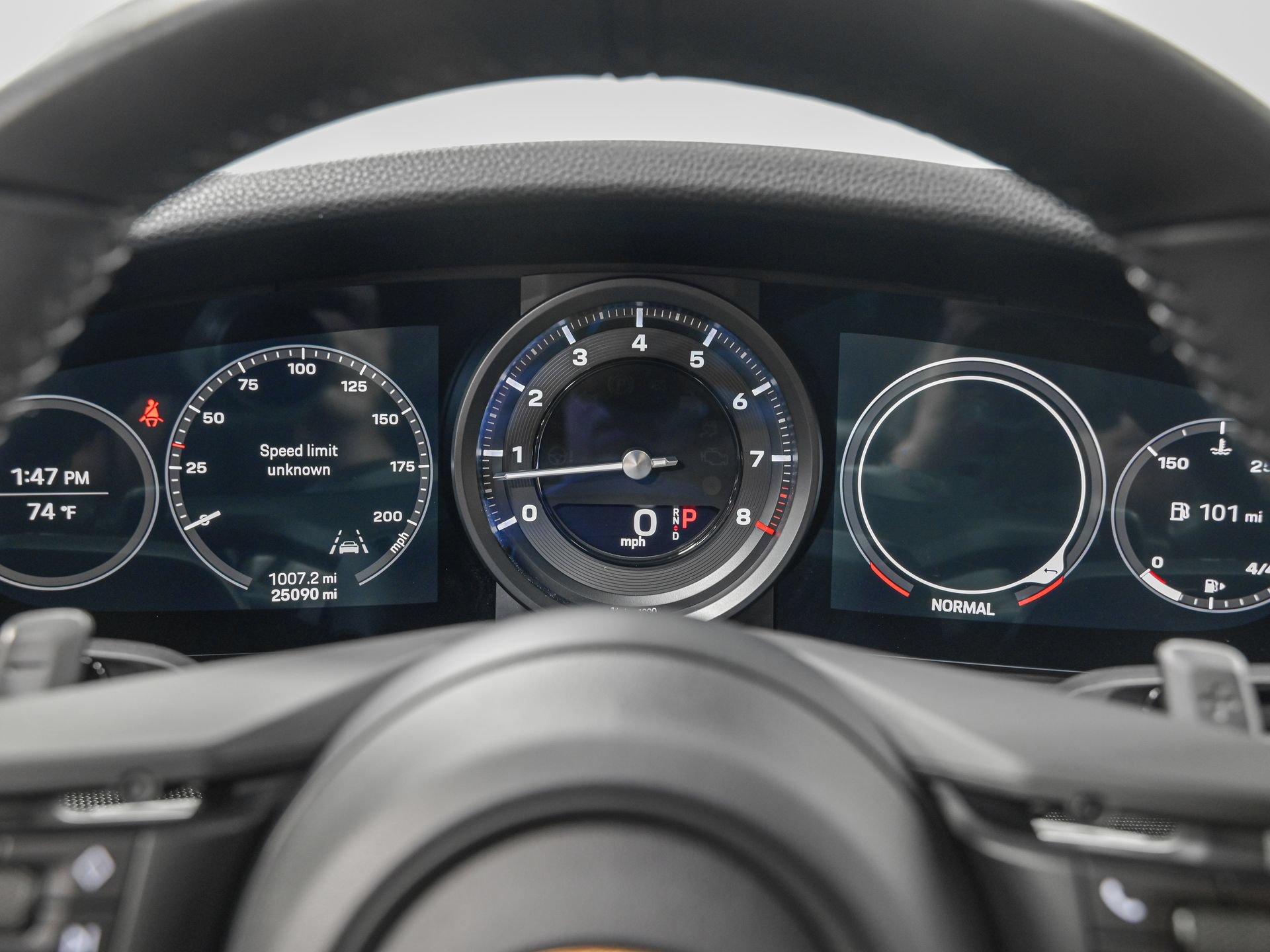 Used 2020 Porsche 911 Carrera RWD image 18