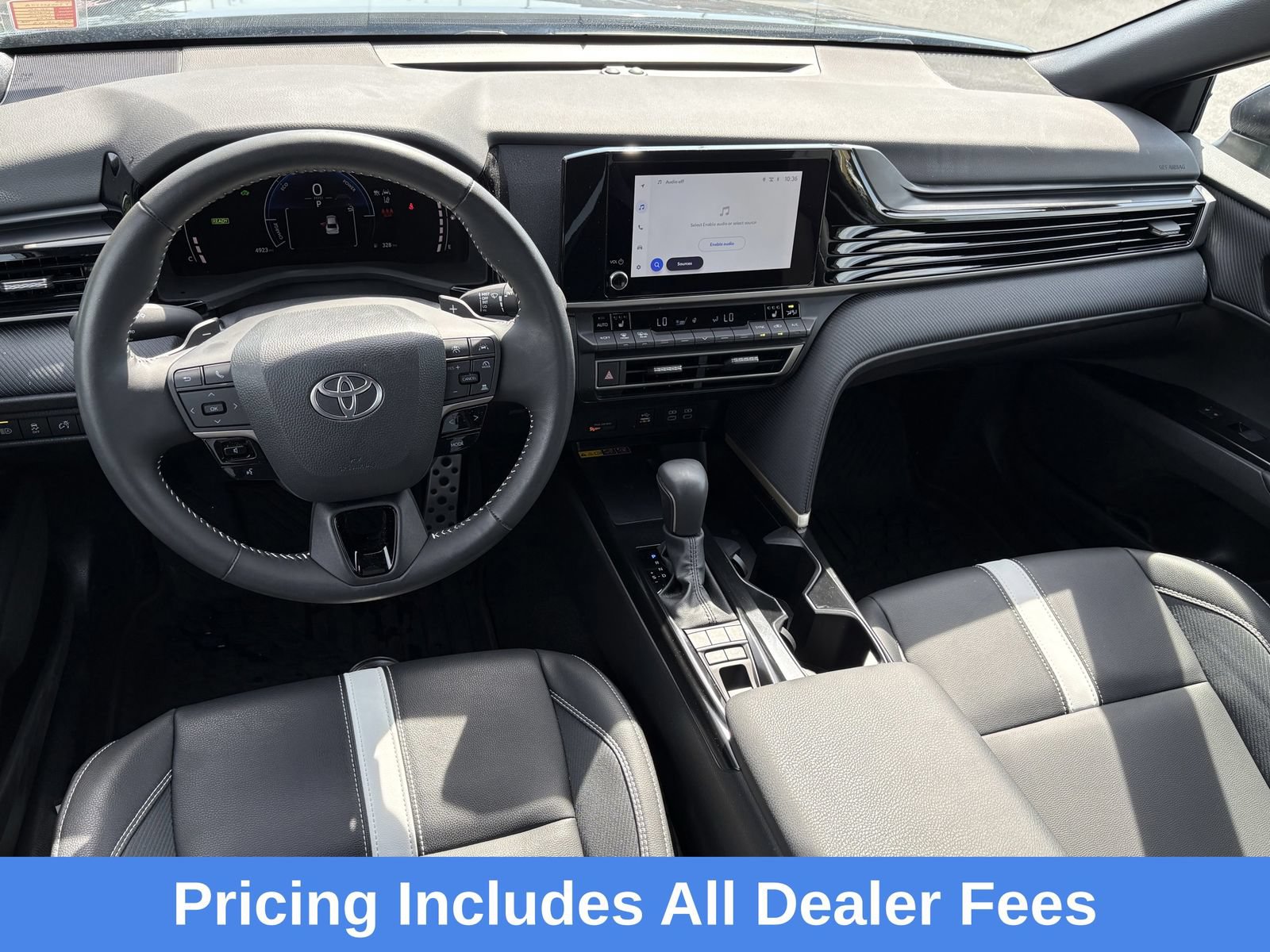 Used 2025 Toyota Camry SE w/ Convenience Package AWD/4WD image 13