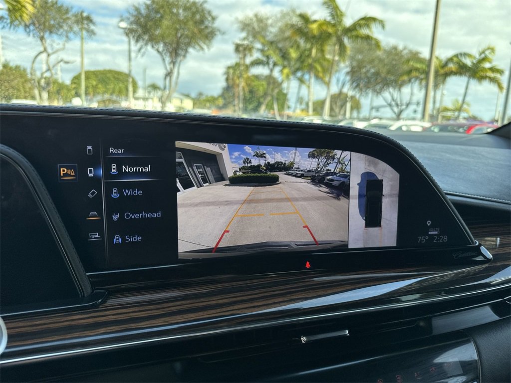 Used 2023 Cadillac Escalade Luxury image 50