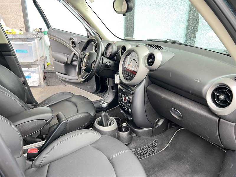 Used 2011 MINI Cooper Countryman S image 7