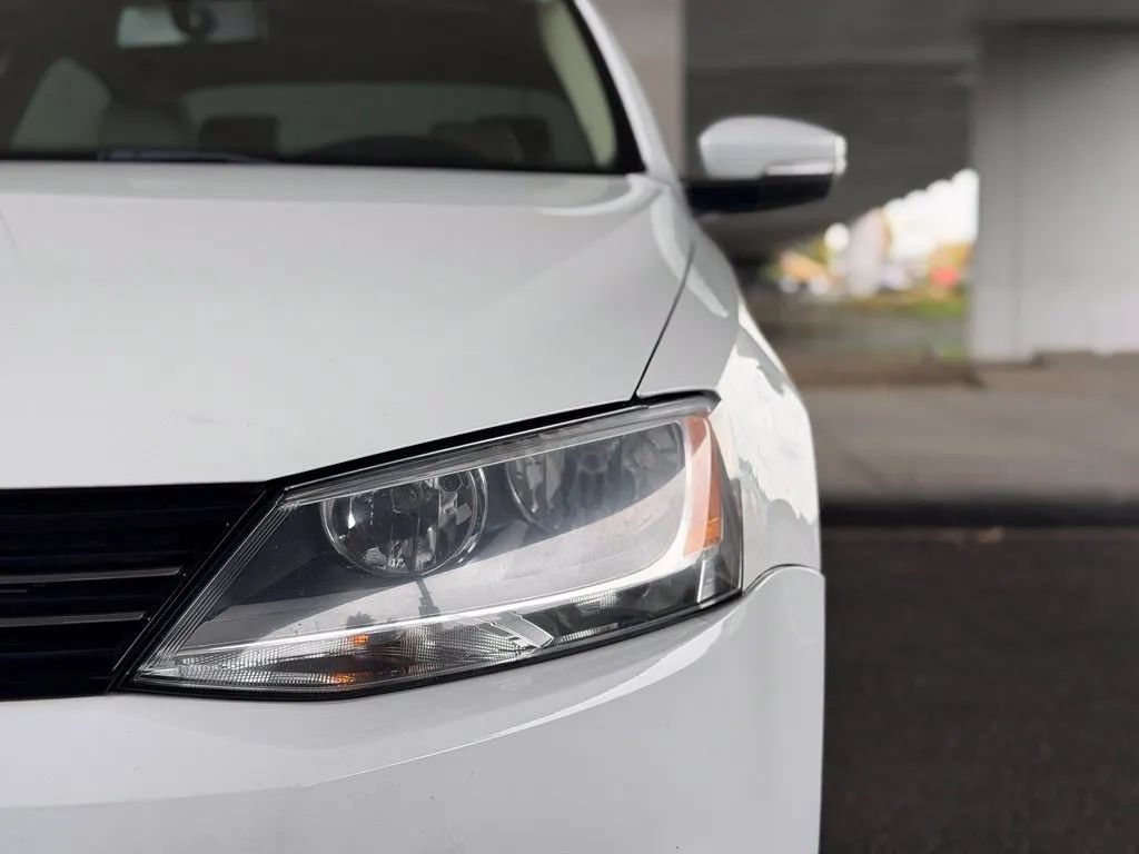 Used 2014 Volkswagen Jetta TDI FWD image 10