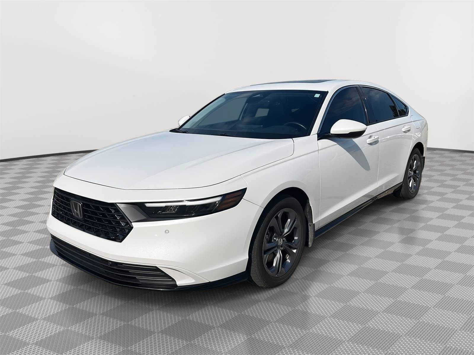 Used 2024 Honda Accord EX-L image 21