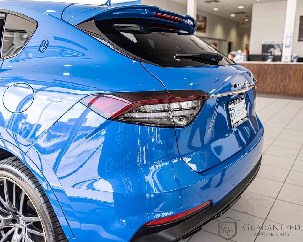 Used 2022 Maserati Levante F Tributo AWD/4WD image 15