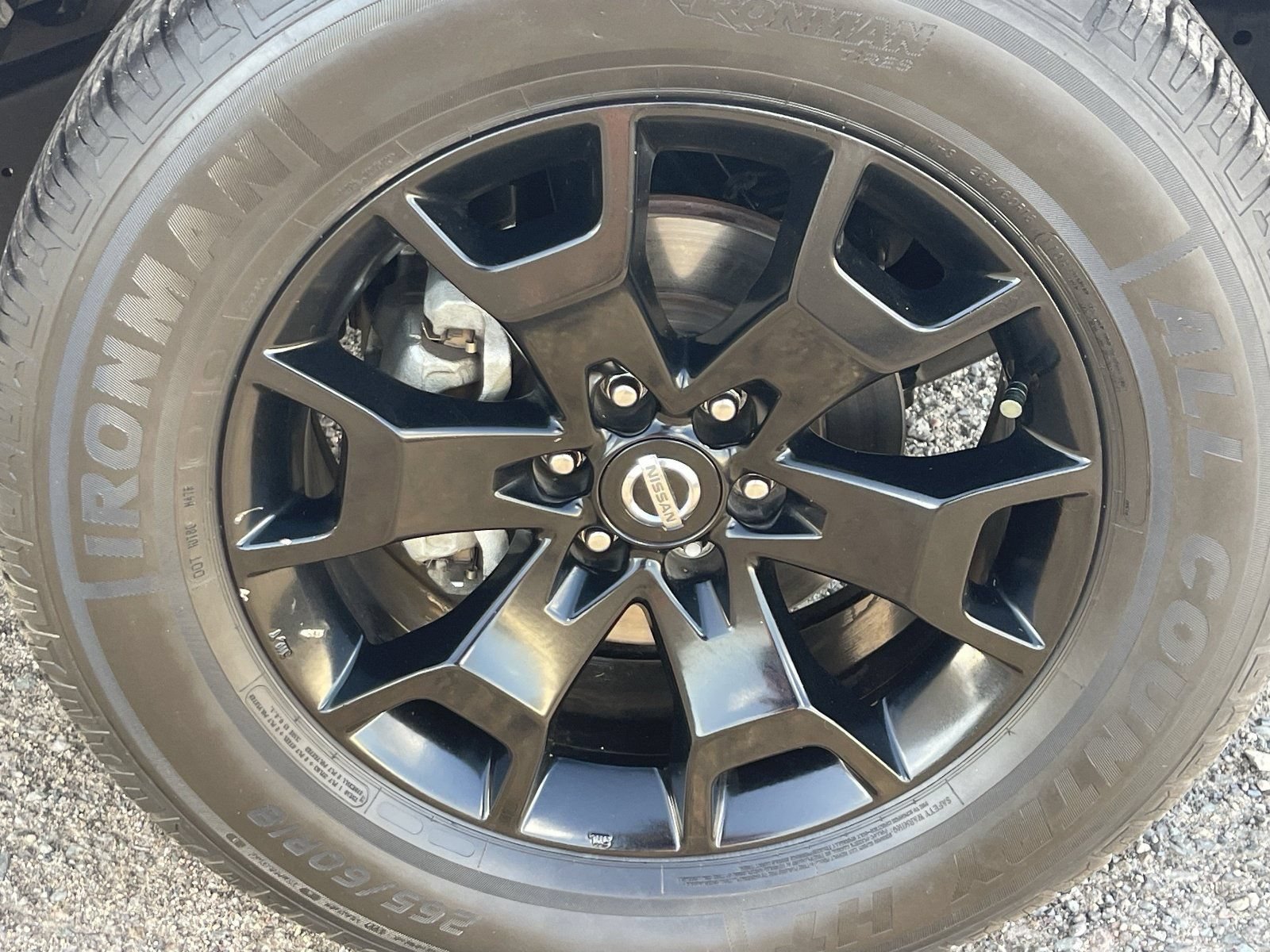Used 2020 Nissan Frontier SV w/ Midnight Edition Floor Mats RWD image 10