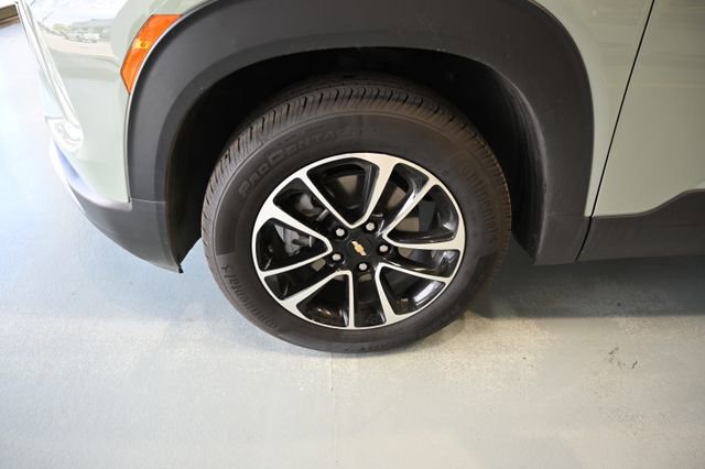 New 2026 Chevrolet TrailBlazer LT w/ LT Cold Weather Package AWD/4WD image 27