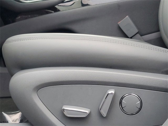 Used 2022 Lincoln Nautilus Reserve image 14