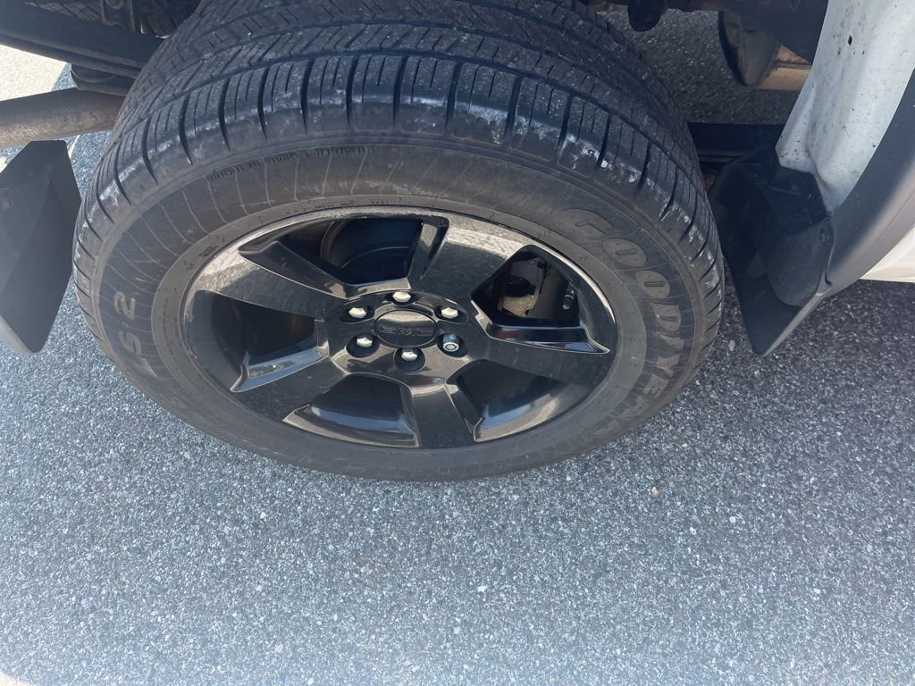 Used 2017 GMC Sierra 1500 4x4 Double Cab w/ Elevation Edition image 10