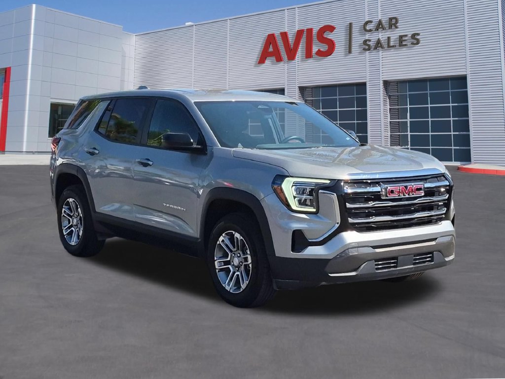 Used 2026 GMC Terrain Elevation AWD/4WD image 3