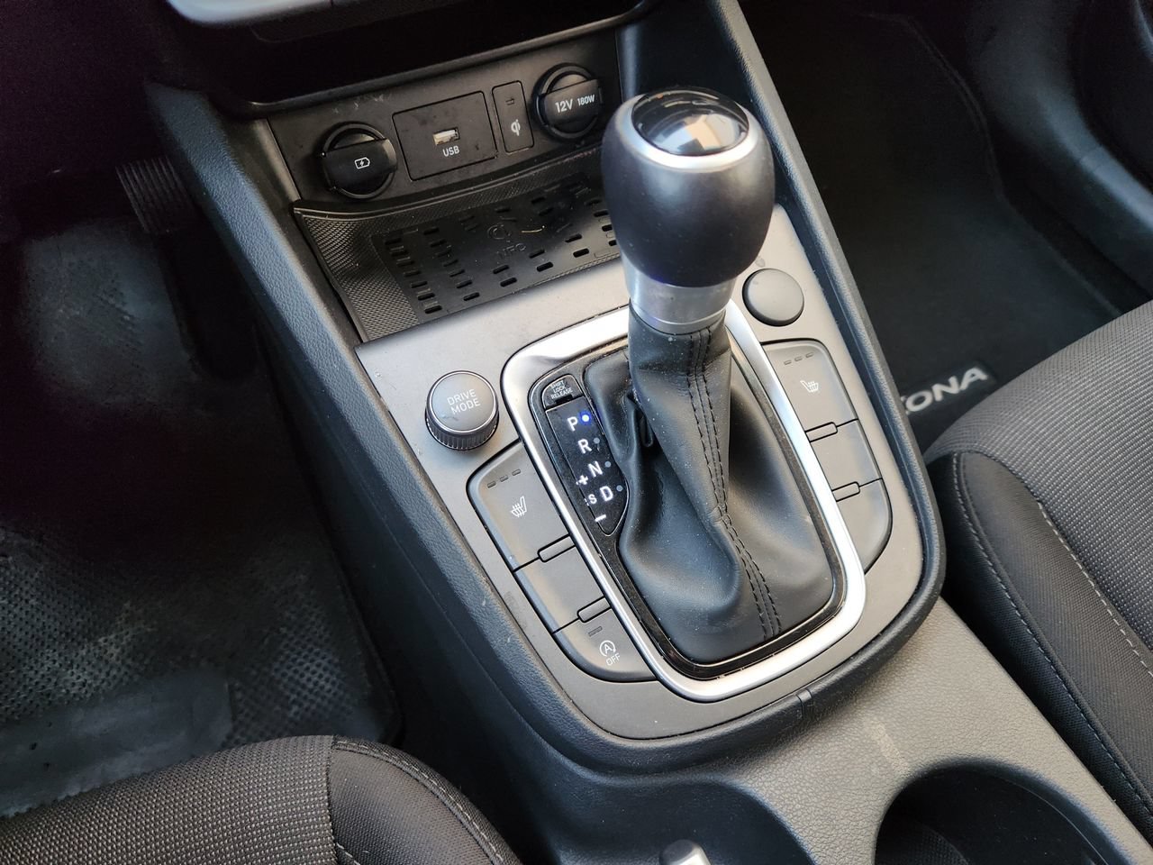 Used 2022 Hyundai Kona SEL w/ Convenience Package FWD image 16
