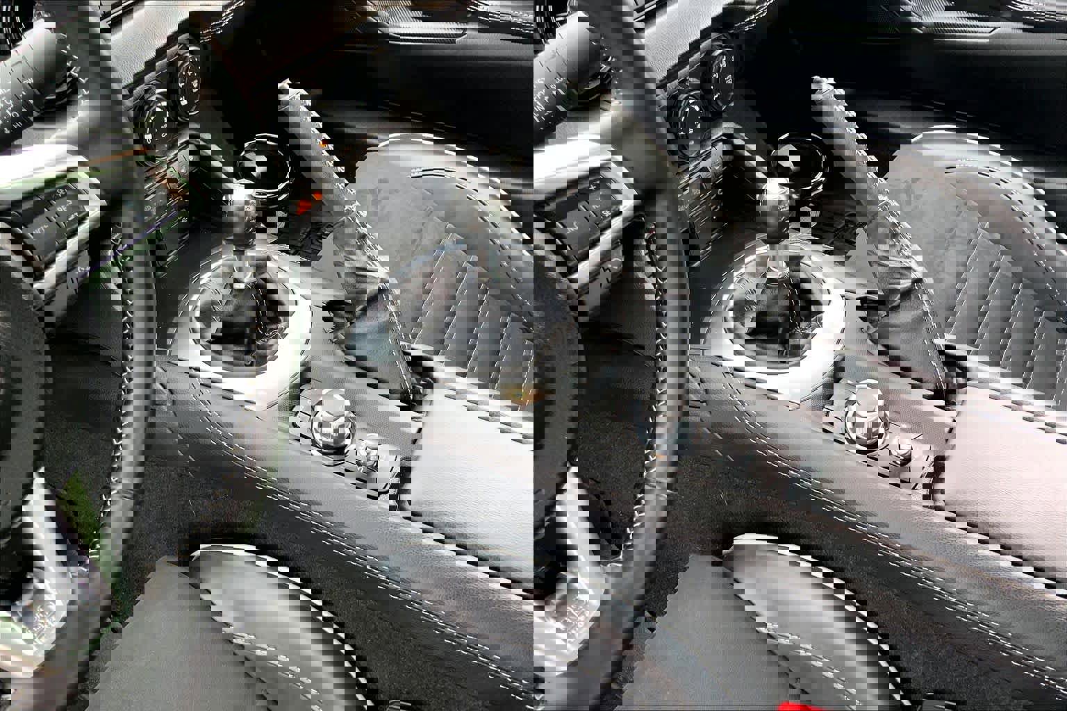 Used 2024 MAZDA MX-5 Miata RF Club image 13