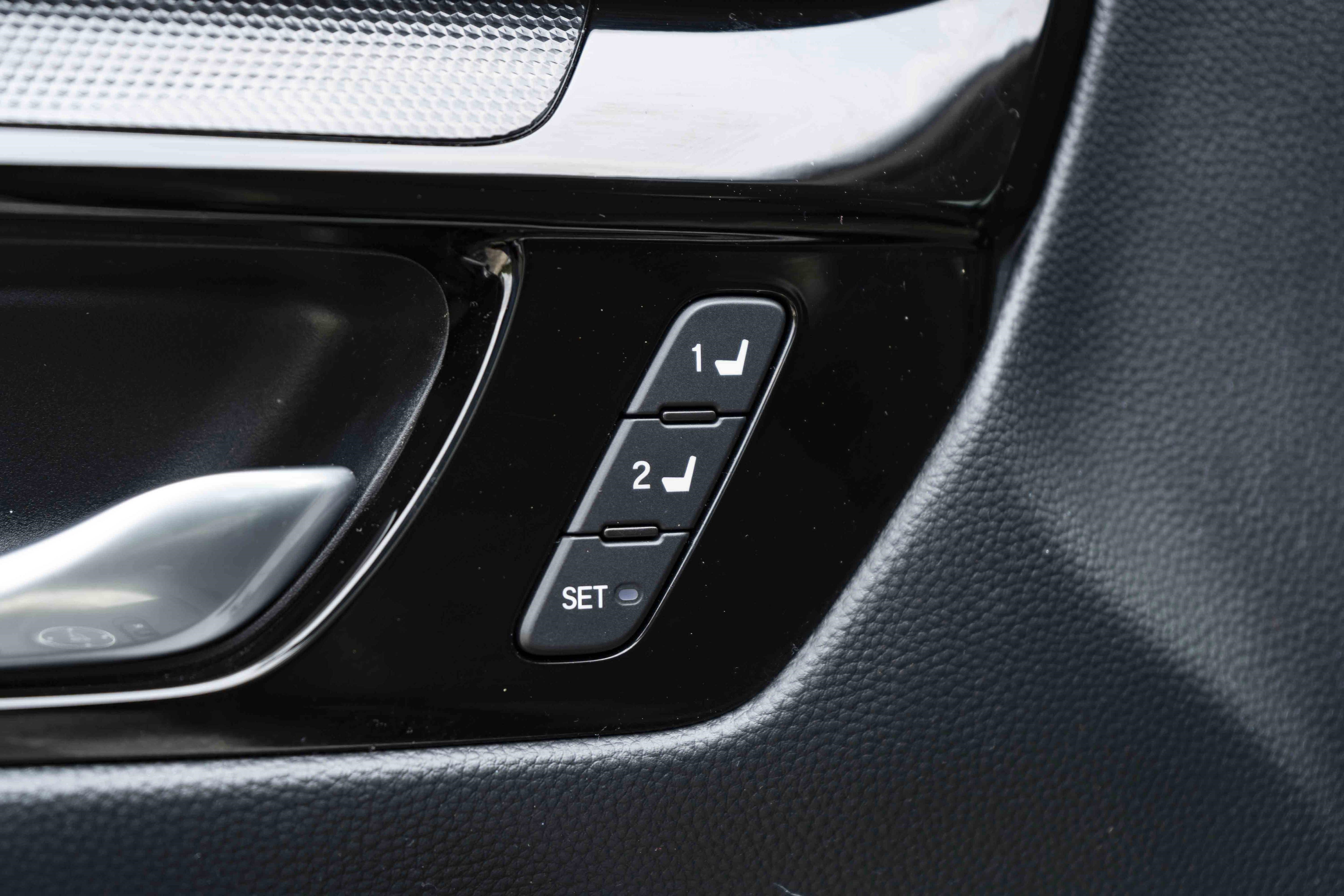 Used 2023 Honda CR-V EX-L image 36