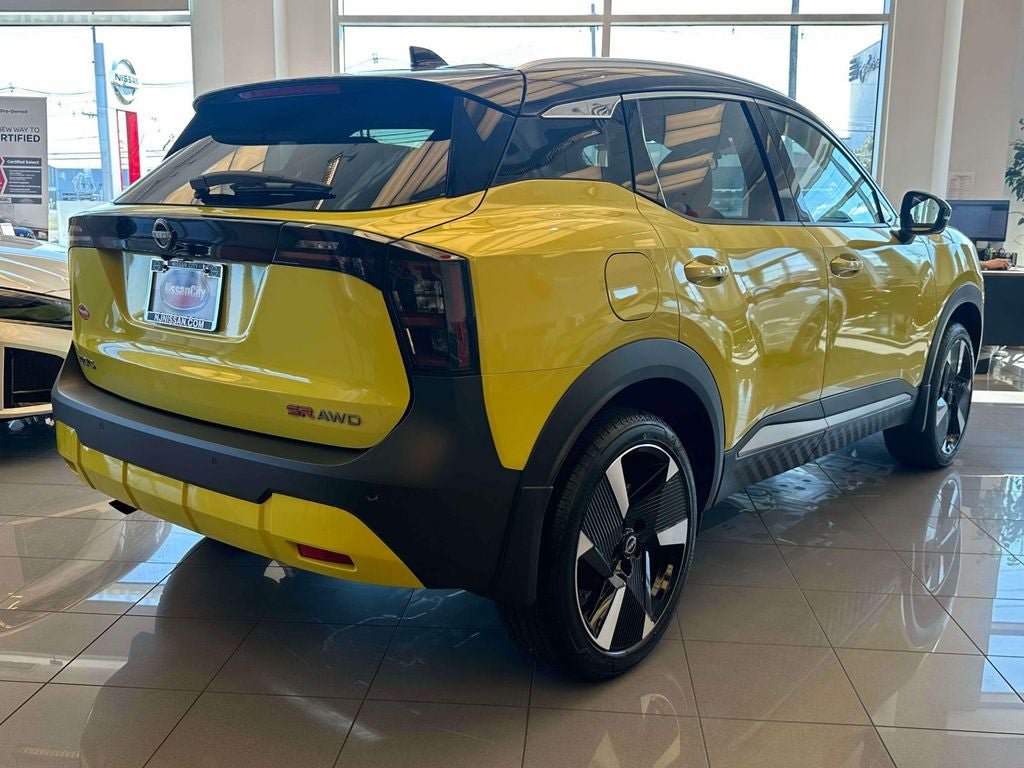 New 2026 Nissan Kicks SR w/ Cold Weather Package AWD/4WD image 5