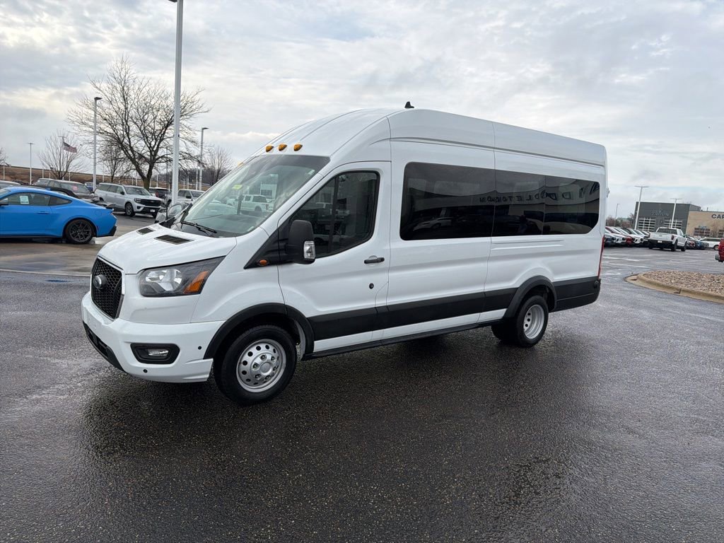 Used 2024 Ford Transit 350 XLT image 8