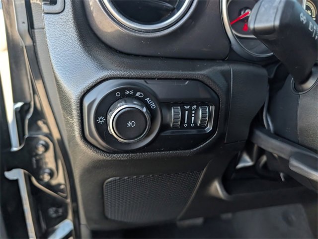 Used 2022 Jeep Wrangler Unlimited Rubicon w/ Xtreme Recon 35" Tire Package image 19