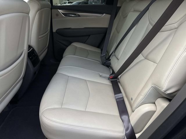 Used 2018 Cadillac XT5 Premium Luxury FWD image 12