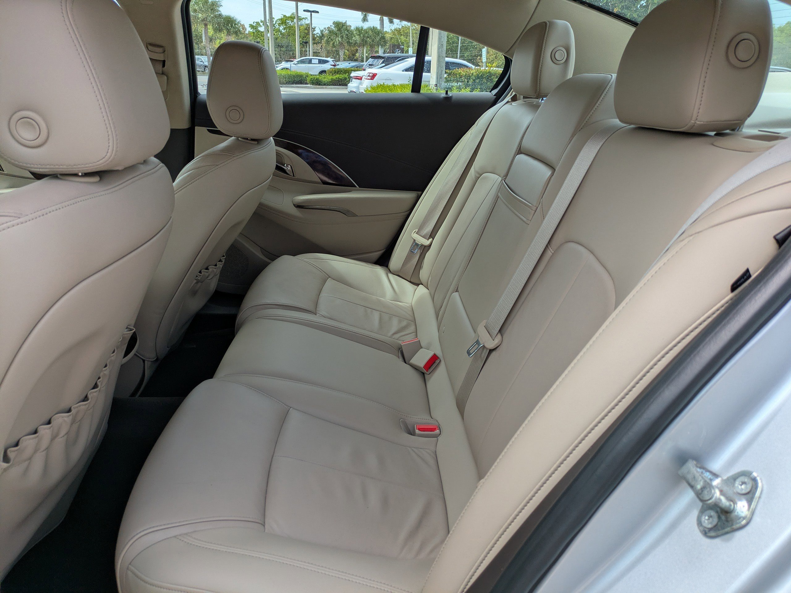 Used 2015 Buick LaCrosse Leather image 16