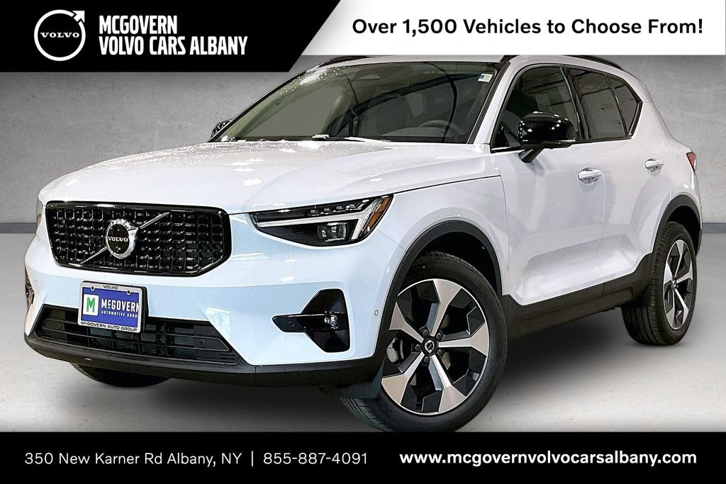 New 2026 Volvo XC40 B5 Plus w/ Protection Package Premier AWD/4WD image 1