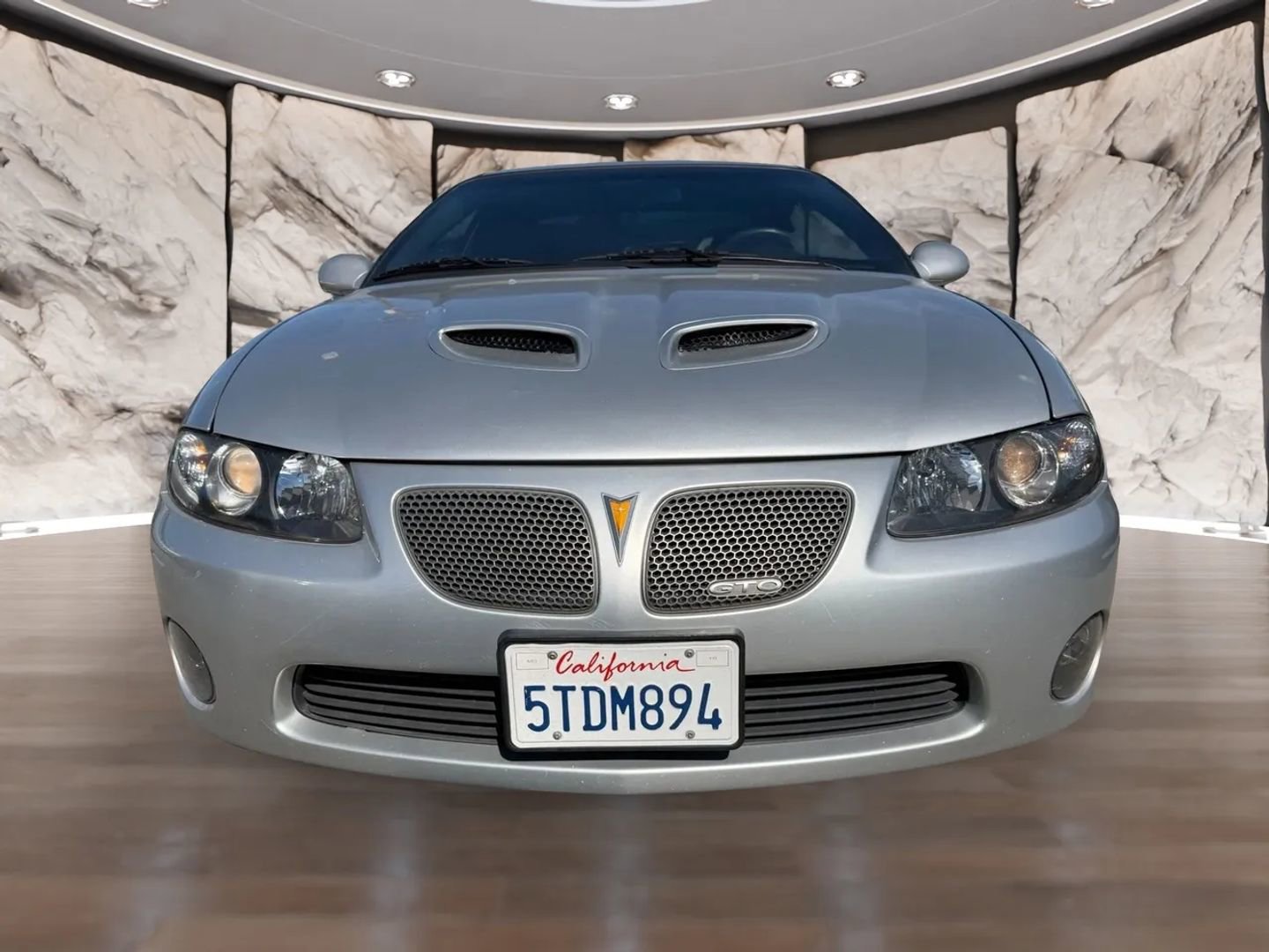 Used 2006 Pontiac GTO image 2