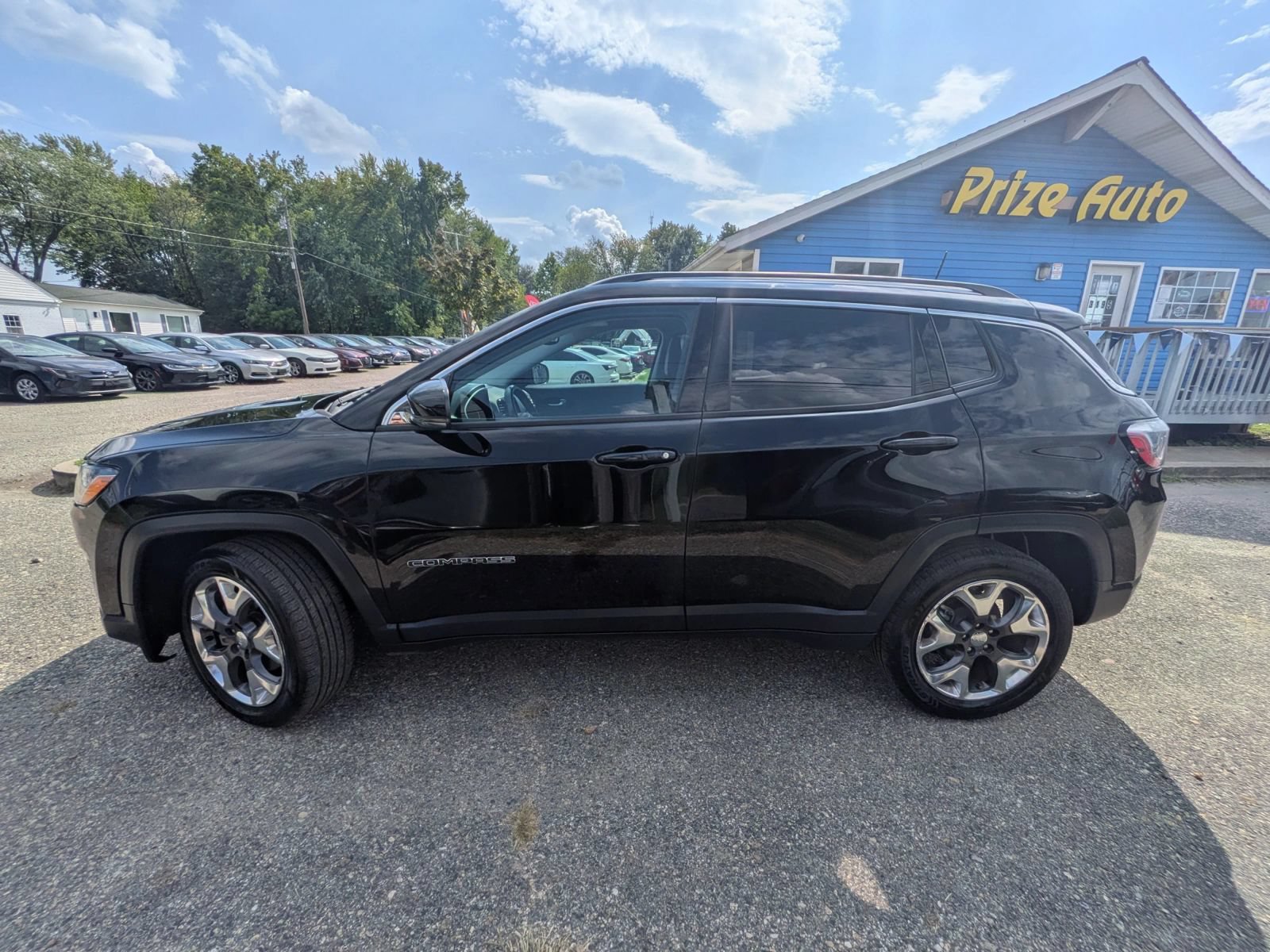 Used 2019 Jeep Compass Limited AWD/4WD image 3