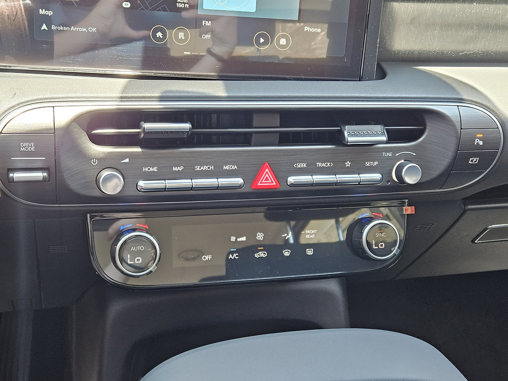 New 2026 Hyundai Palisade SE FWD image 18
