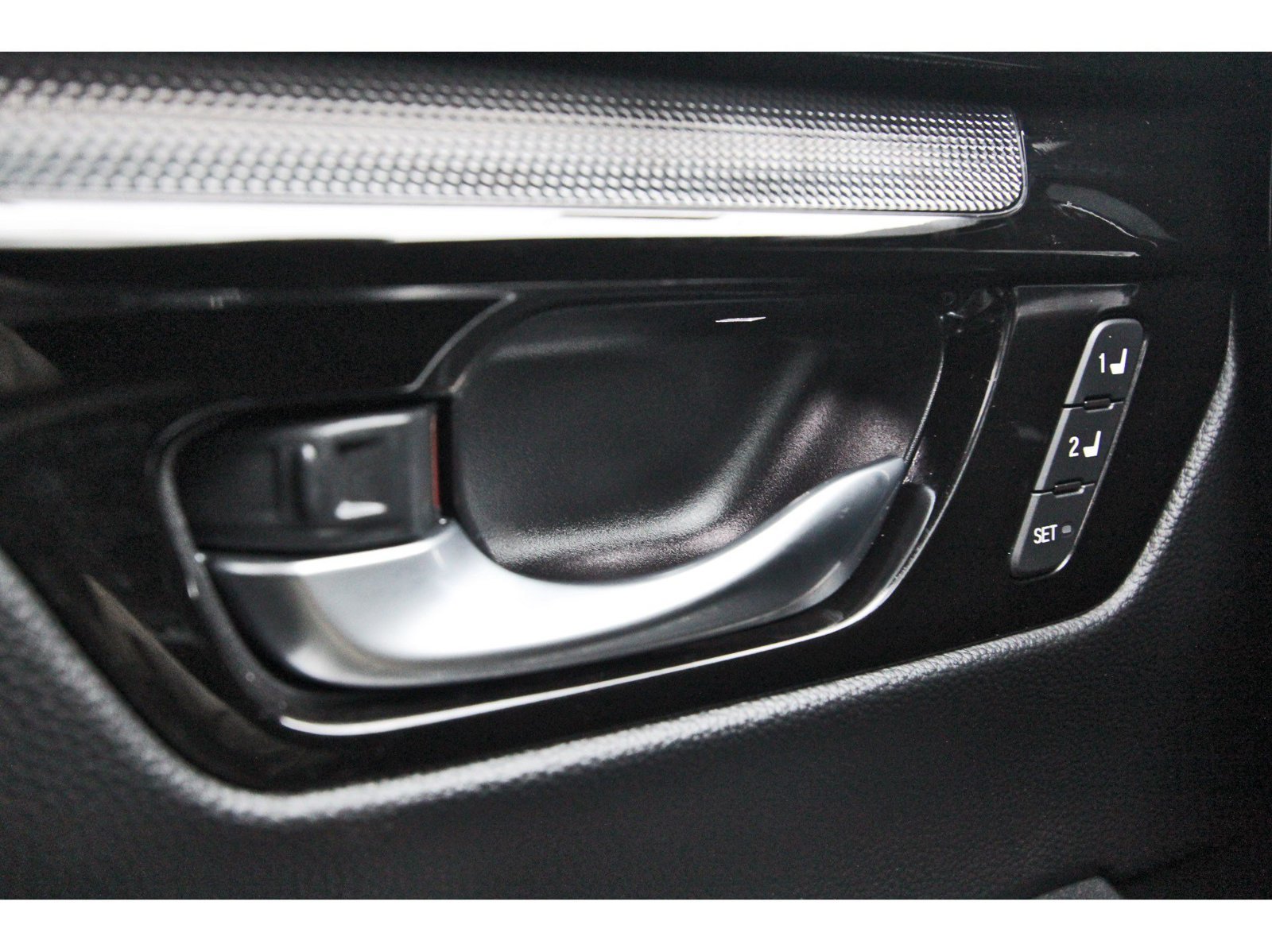 Used 2025 Honda CR-V Sport Touring image 21